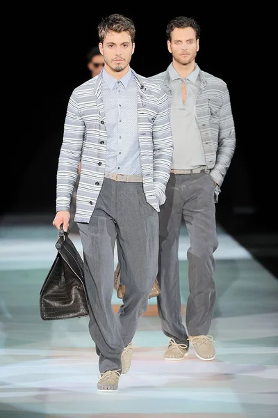 Look 9